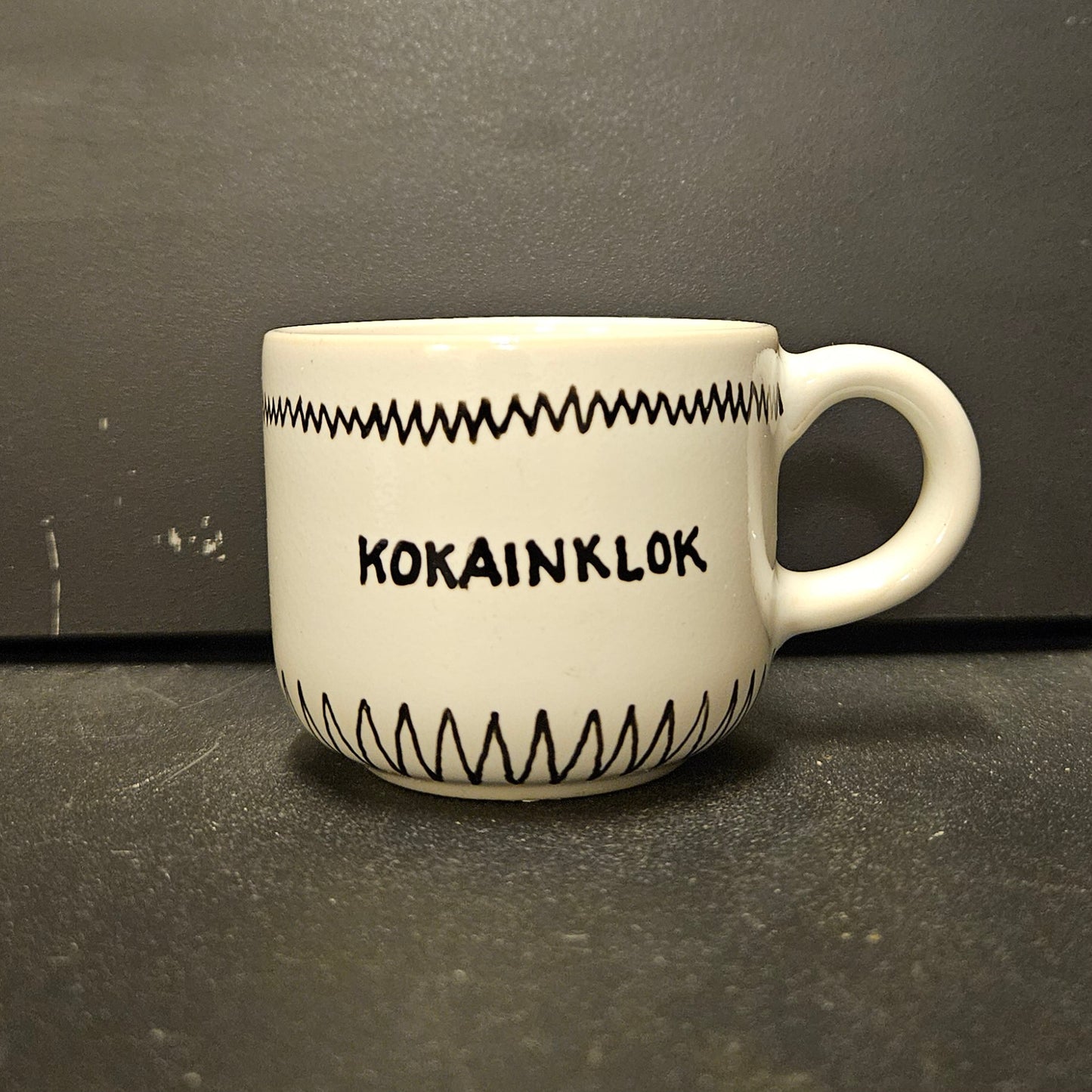 Näsvis kokainklok (S)